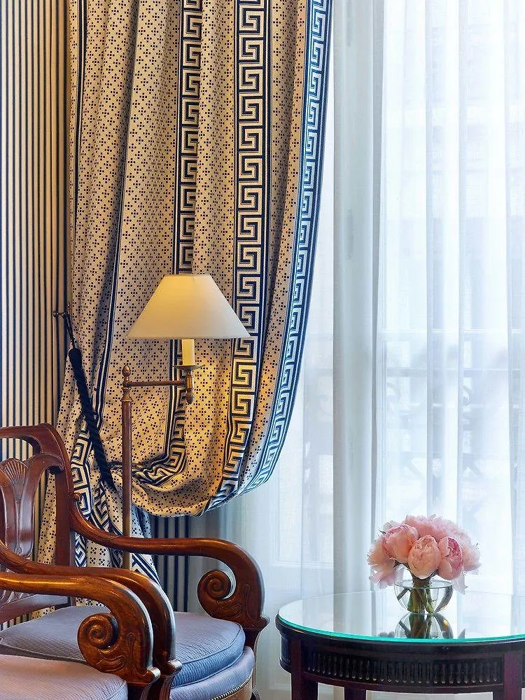 Le Dokhan's Arc De Triomphe, A Tribute Portfolio Hotel 5*
