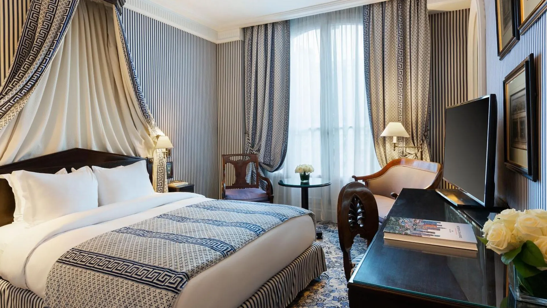 Le Dokhan's Arc De Triomphe, A Tribute Portfolio Hotel