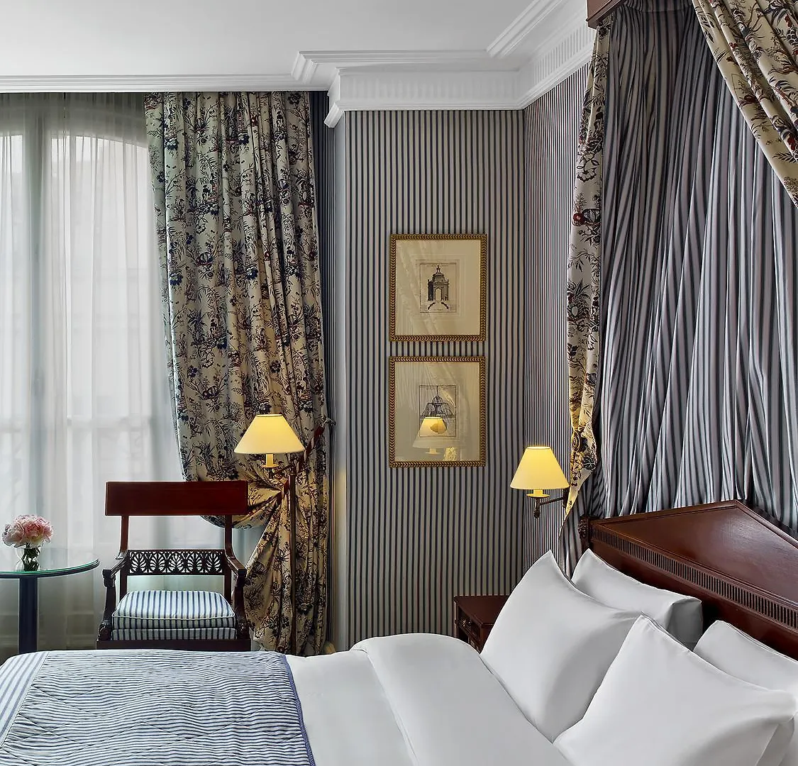 Le Dokhan's Arc De Triomphe, A Tribute Portfolio 5* Paris