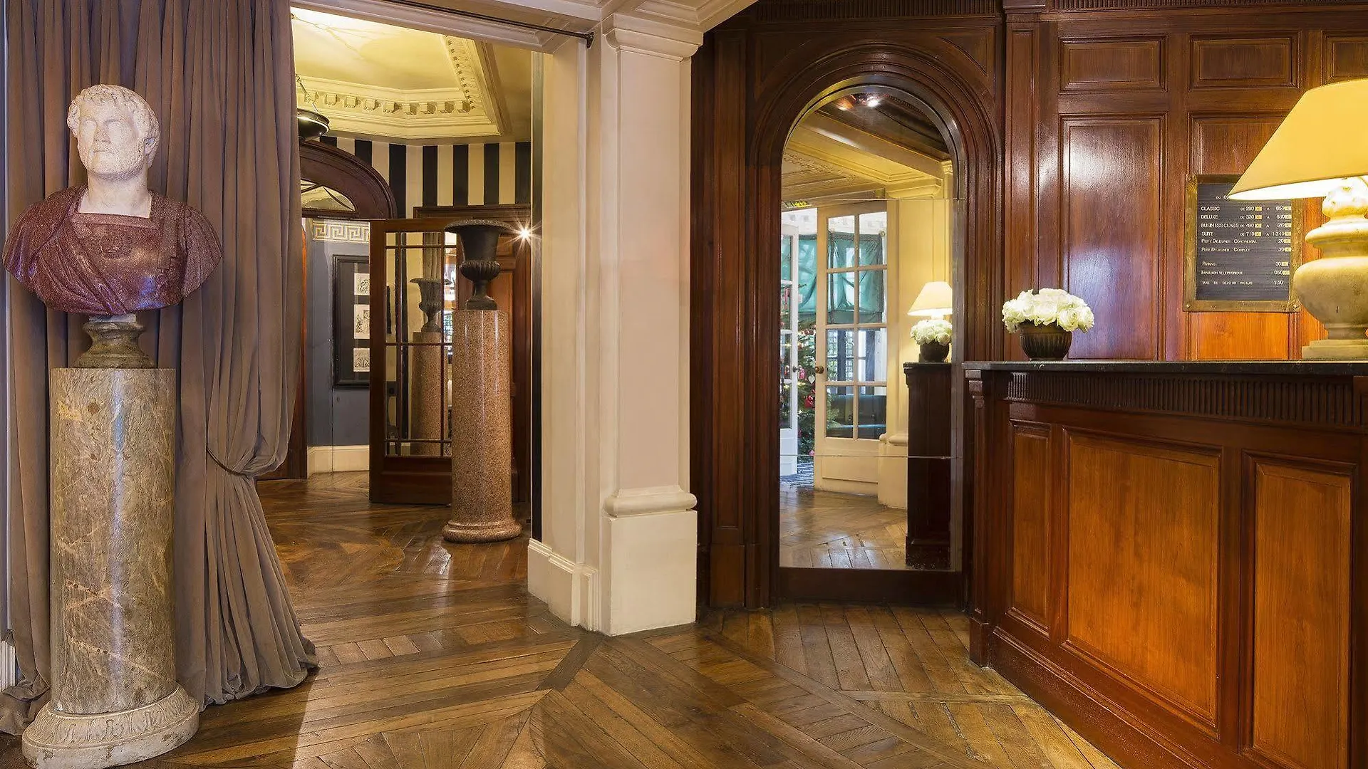 Le Dokhan's Arc De Triomphe, A Tribute Portfolio 5* Parijs